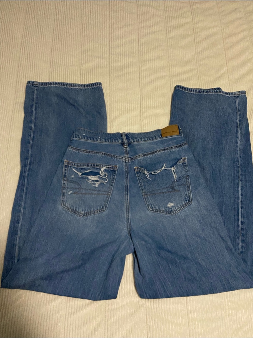 American Eagle Outfitters Medium Blue Skater Jeans - Picture 6 of 6